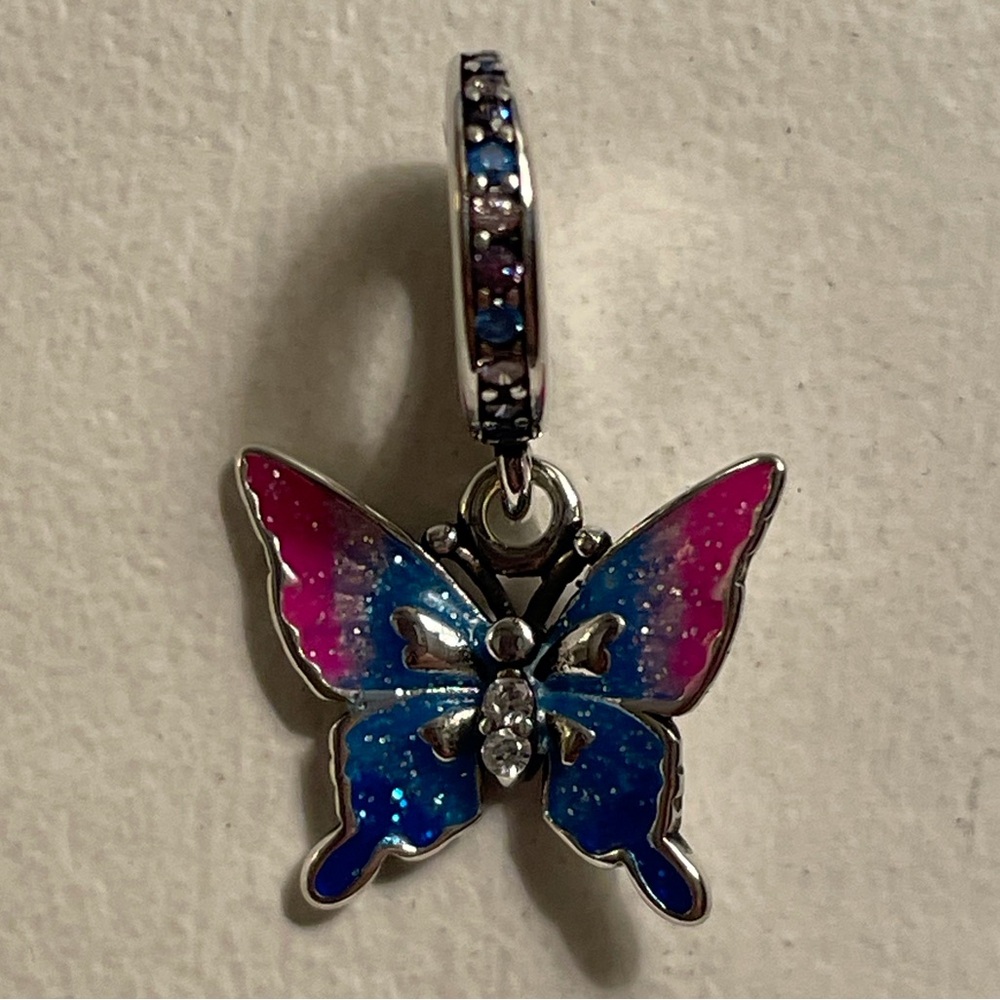 Bracelet Charm Butterfly Blue & Pink Sparkling Wings with Rhinestones